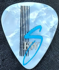 KWS plectrum trans voorkant