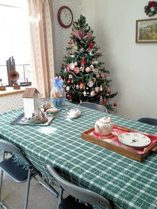 christmas decor with tea pot